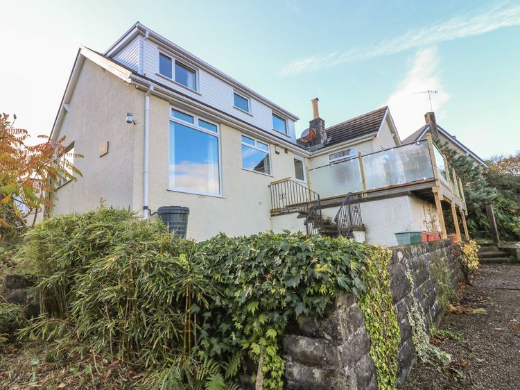 2 Bedroom Semi Detached Bungalow For Sale In 22 Plantation Avenue Arnside Cumbria La5 0hu La5