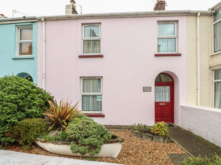 Francis Cottage Tenby St Catherine S Island Self Catering