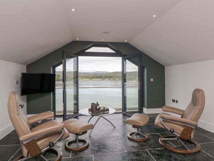 The Boat House At Louper Weir Bowness On Windermere