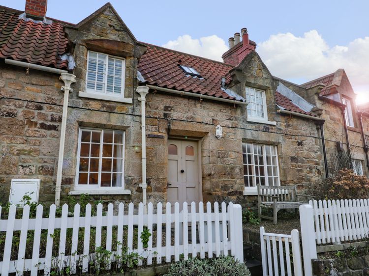 Crab Cottage Sandsend Mulgrave Cottage North York Moors And