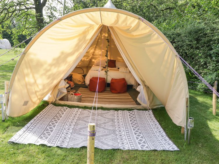 tent cottage