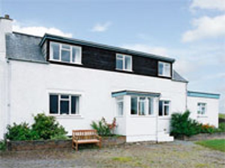 Tigh Nan Shian Lochinver Inverness Self Catering Holiday Cottage
