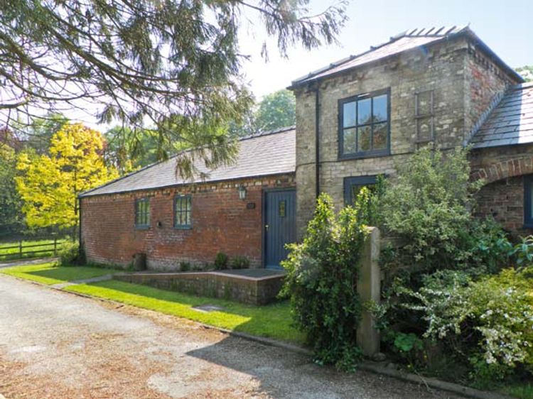 Dovecote Cottage Hornsea Sigglesthorne North York Moors And