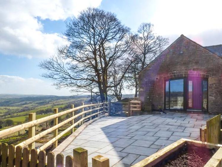 The Barn At Hill House Elkstones Upper Elkstone Peak