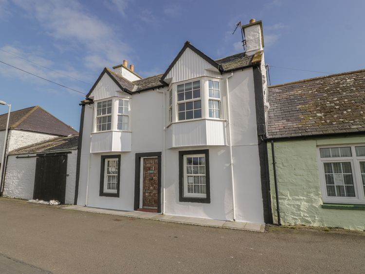 Harbour House Isle Of Whithorn Self Catering Holiday Cottage