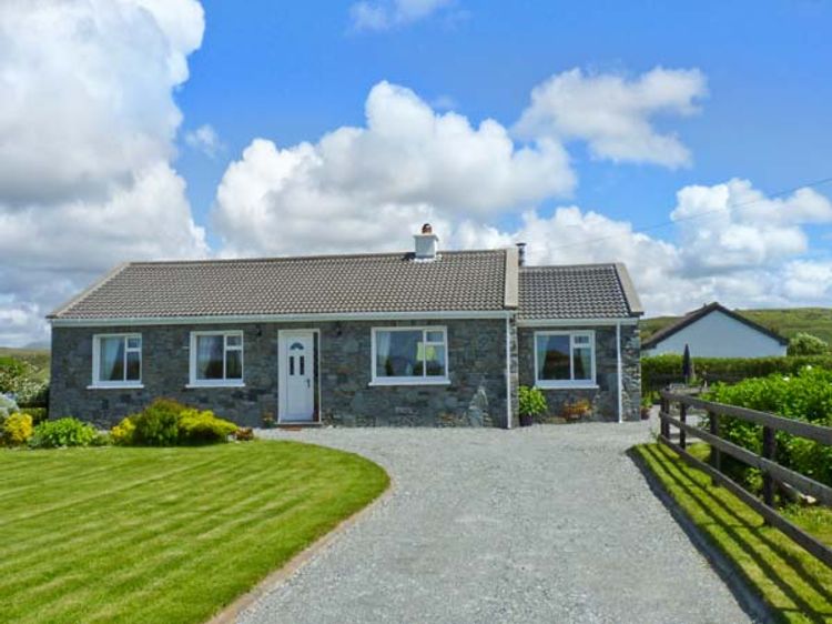 Courhoor Lake Cottage Claddaghduff County Galway Clifden