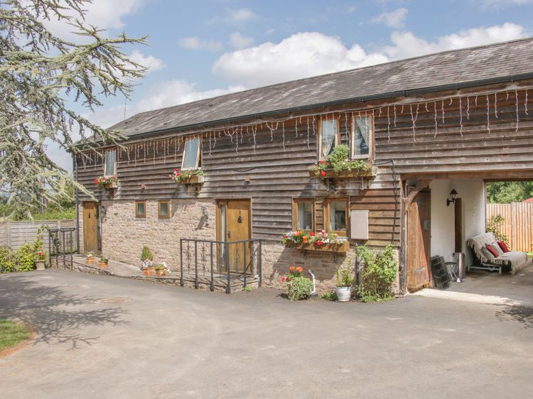 Broxwood Barn Pembridge Heath Wood Self Catering Holiday Cottage