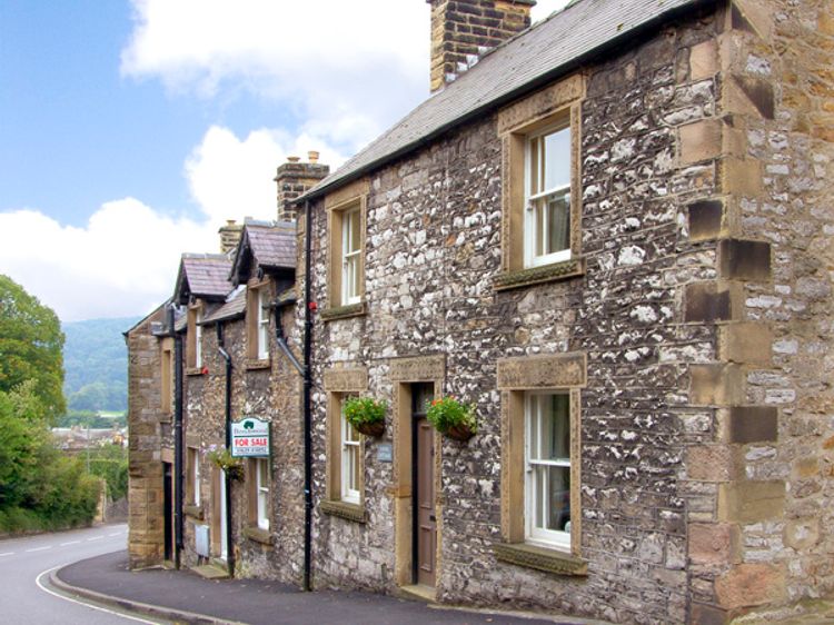 Knoll Cottage Bakewell Peak District Self Catering Holiday