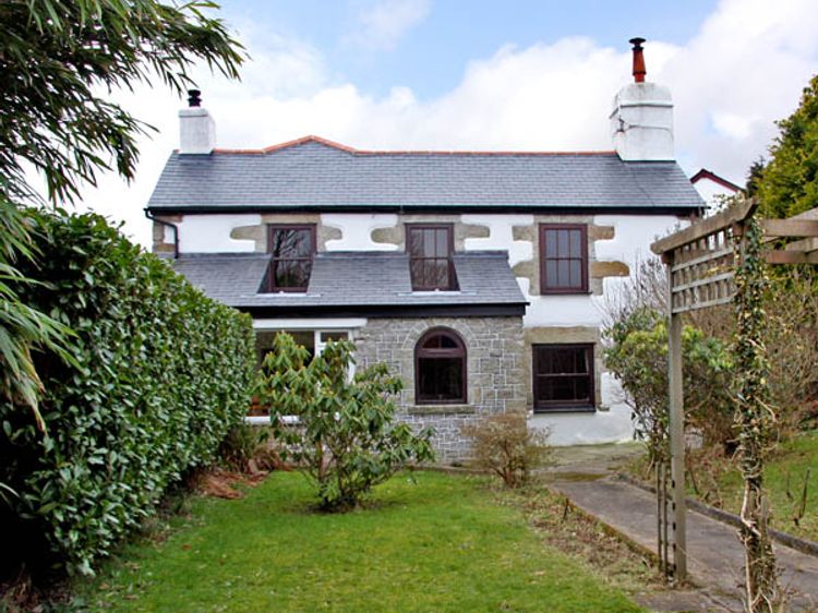 Trevone Farm Barn Mabe Falmouth Cornwall Self Catering