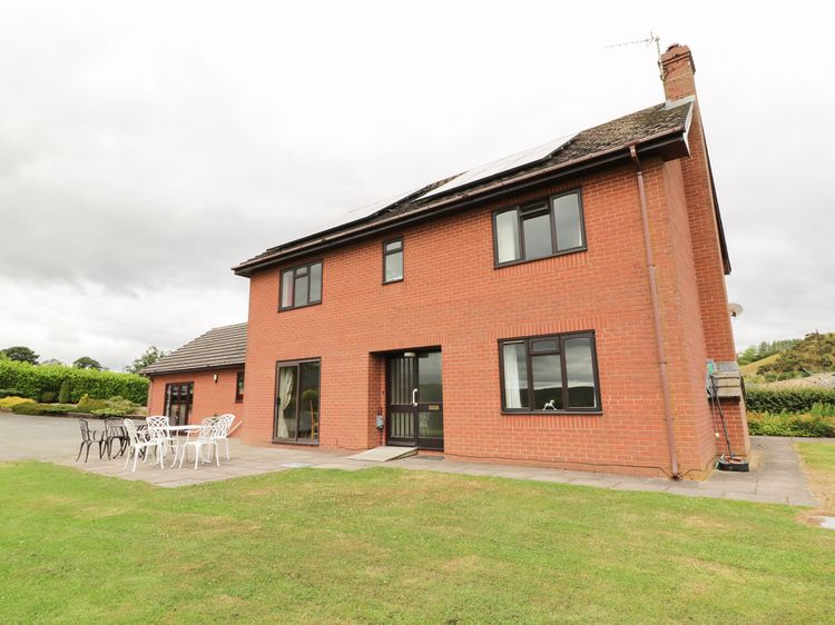 Grevodig Llanbister Self Catering Holiday Cottage