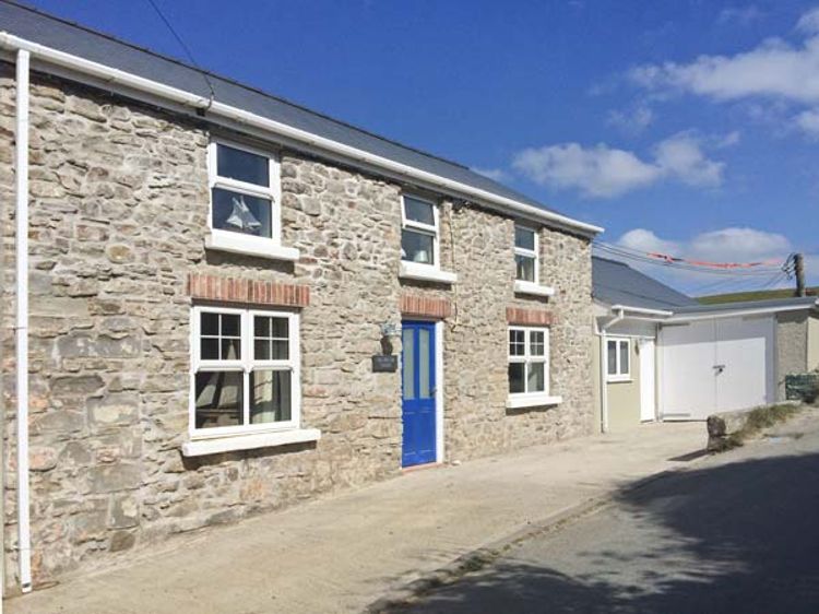 Hillbrook House Nolton Haven Self Catering Holiday Cottage