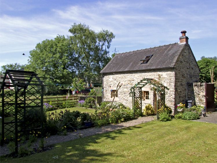 Church Barn Fenny Bentley Peak District Self Catering