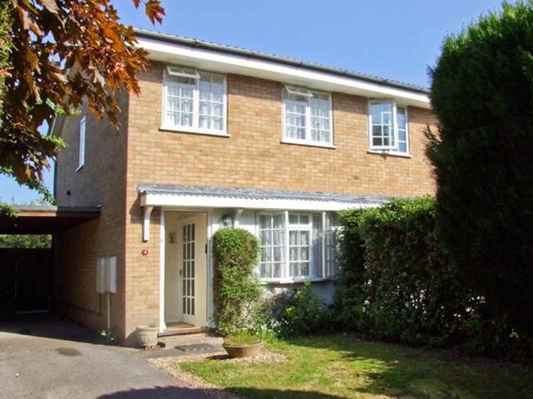 Meadowbank Cottage Weston Super Mare Worle Dorset And