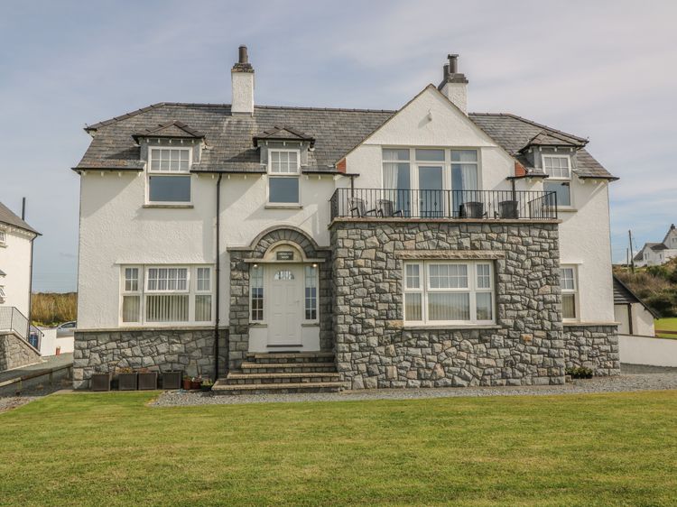 Anchorage House Trearddur Bay Isallt Bach Self Catering