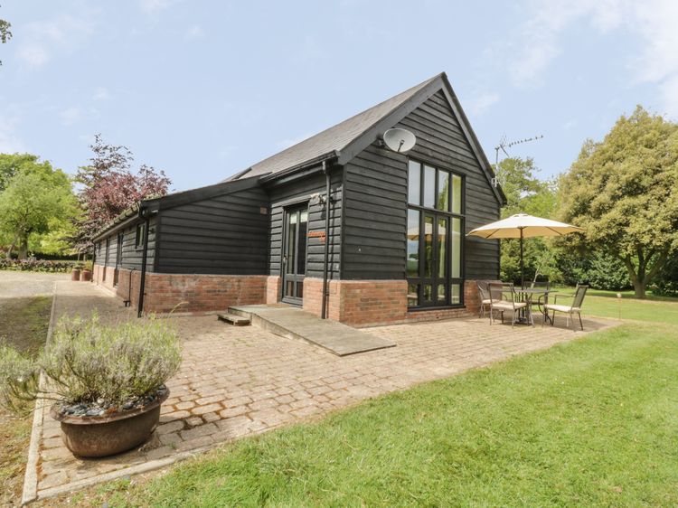 Fisherman S Lodge Arksden Bridge Green East Anglia Self