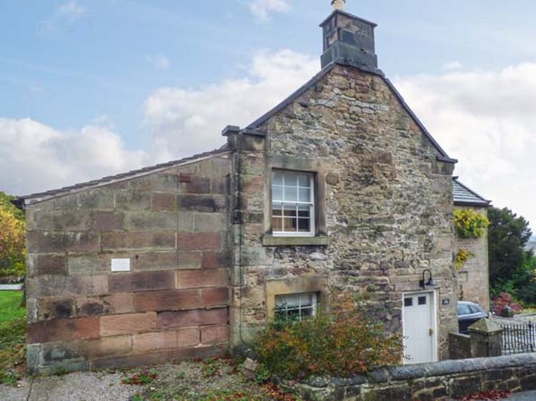 Rose Cottage Winster Peak District Self Catering Holiday Cottage