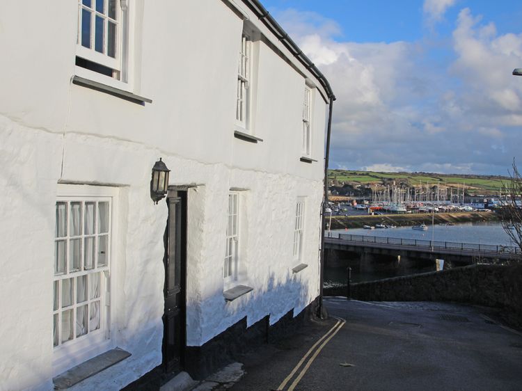 The Slipway Penzance Cornwall Self Catering Holiday Cottage