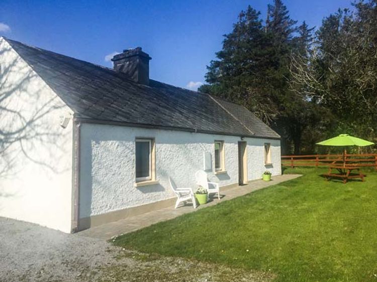 Red Door Cottage Boolteens County Kerry Castlemaine Self