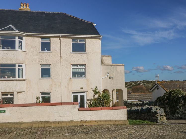 38 Plas Darien Peredur Suite Trearddur Bay Isallt Bach Self