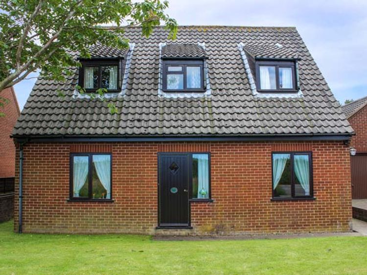 Laurel Cottage Southrepps Upper Street East Anglia Self