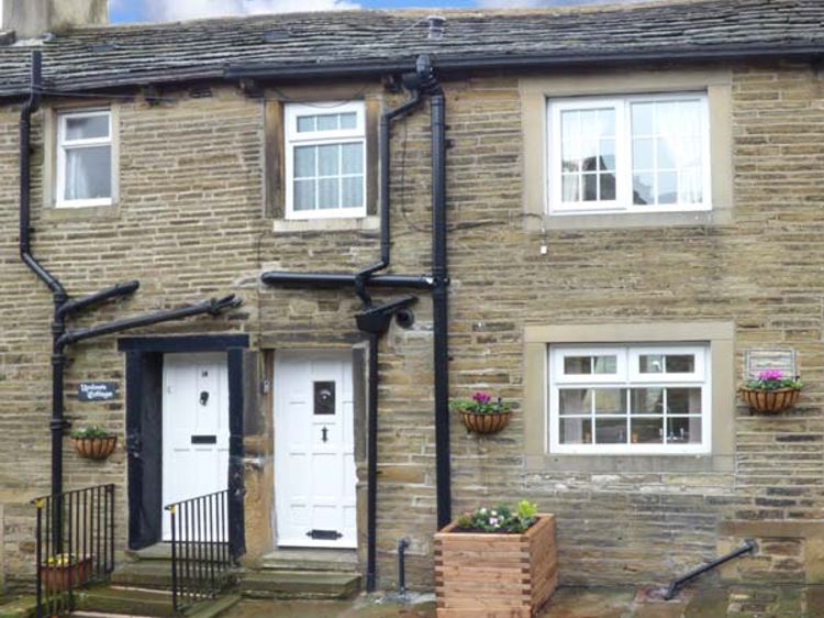 Owl Cottage Haworth Yorkshire Dales Self Catering Holiday