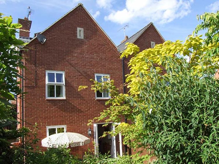 Summergangs Moreton In Marsh Self Catering Holiday Cottage