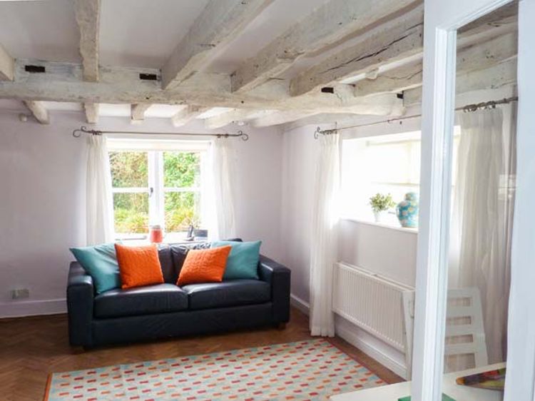 The White Cottage Birdham South Of England Self Catering