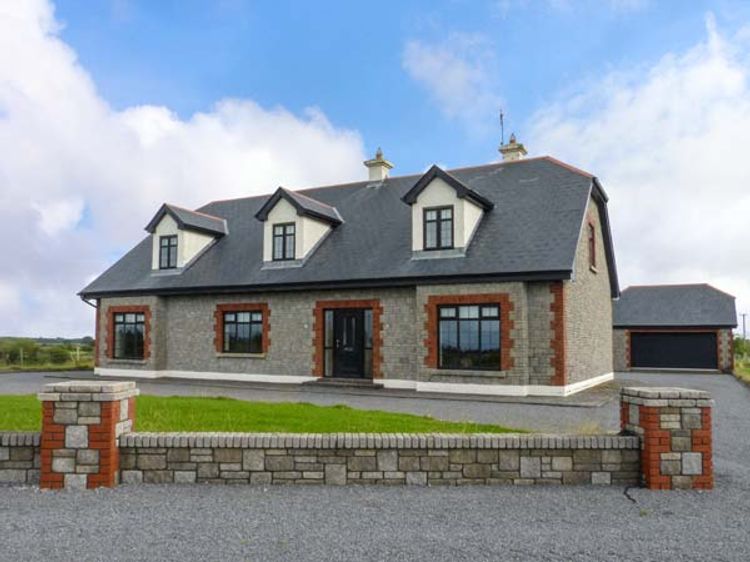 Clooncorraun Cottage | Ballinrobe, County Mayo | Ballinrobe 