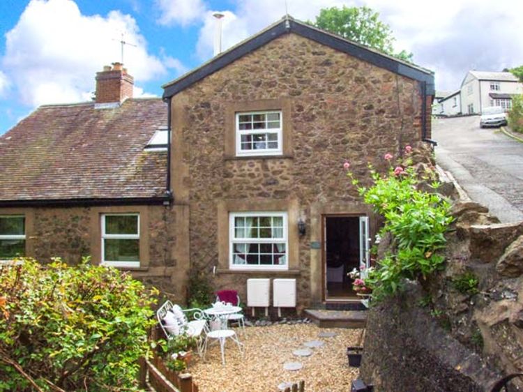 Three Quarter Cottage Malvern Upper Colwall Self Catering