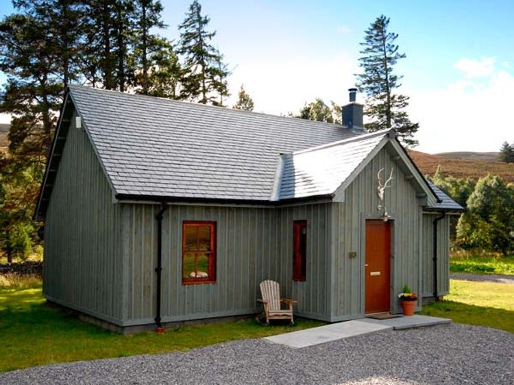 Corndavon Cottage Ballater Crathie Self Catering Holiday Cottage