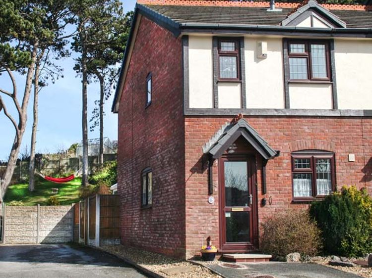 Anchorage Llandudno Self Catering Holiday Cottage