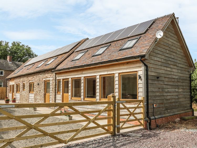 The Cow Byre Heath Farm Ludlow Clee St Margaret Self