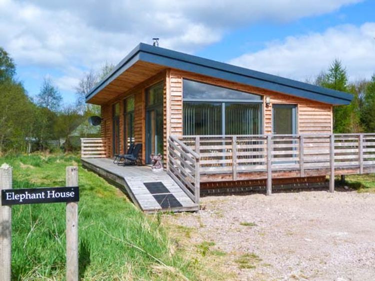 Elephant House Nairn Ferness Self Catering Holiday Cottage
