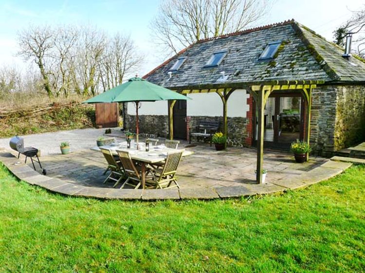 Oak Barn Bradworthy Hole Devon Self Catering Holiday Cottage