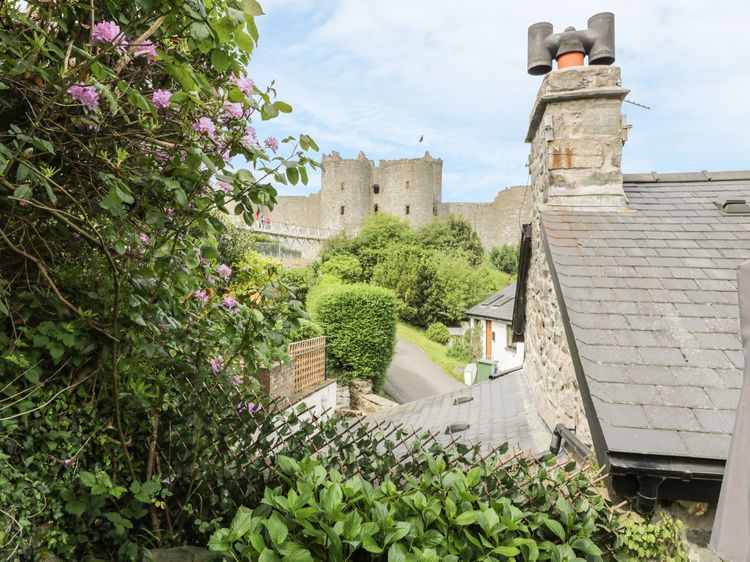 Hedd Harlech Self Catering Holiday Cottage