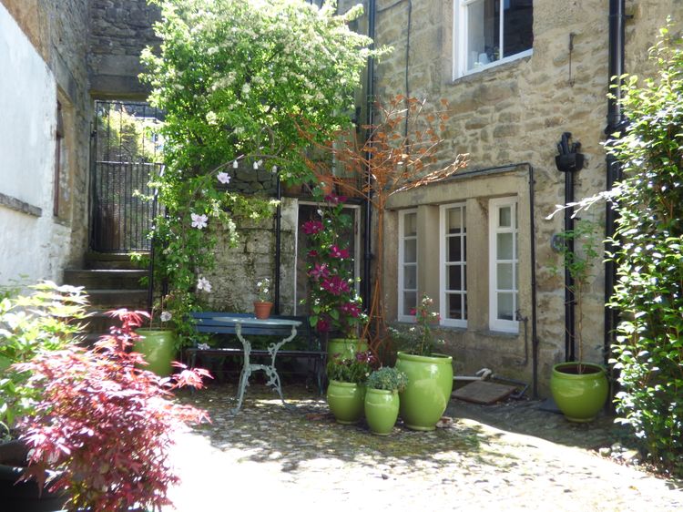 Garden Cottage Settle Yorkshire Dales Self Catering Holiday