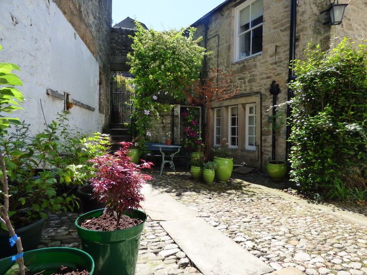 Garden Cottage Settle Yorkshire Dales Self Catering Holiday