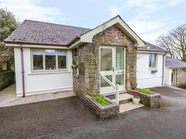Woodgreen Cottage Templeton Camp Hill Pembrokeshire And The