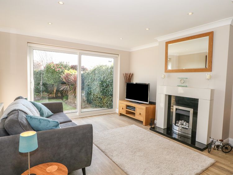Garden Flat Goring By Sea South Of England Self Catering