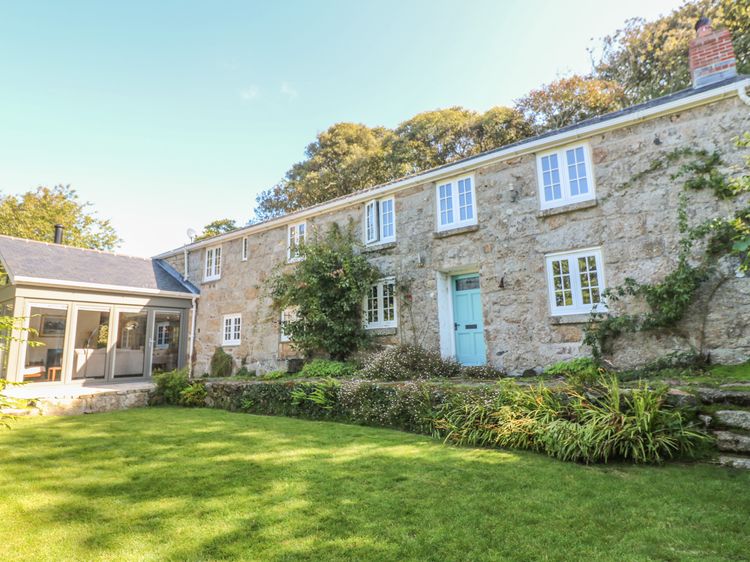 Ros Vale St Buryan Boskenna Cornwall Self Catering Holiday