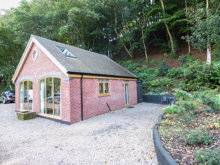 Woodland Cottage Eccleshall Offleymarsh Self Catering