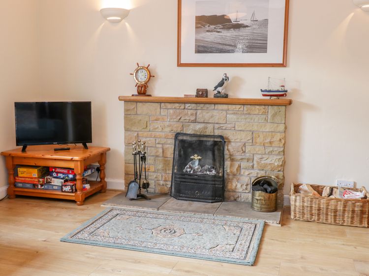 Rocklyn St Abbs Northfield Self Catering Holiday Cottage