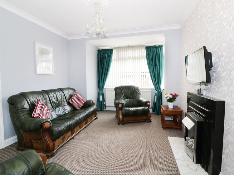 Trident Cottage Lowestoft Roman Hill East Anglia Self