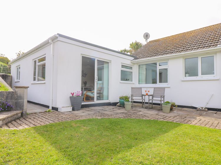 Bre An Mor Praa Sands Pengersick Cornwall Self Catering