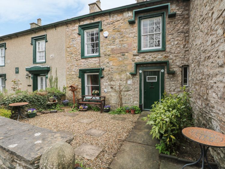 Curlew Cottage Ingleton Yorkshire Dales Self Catering