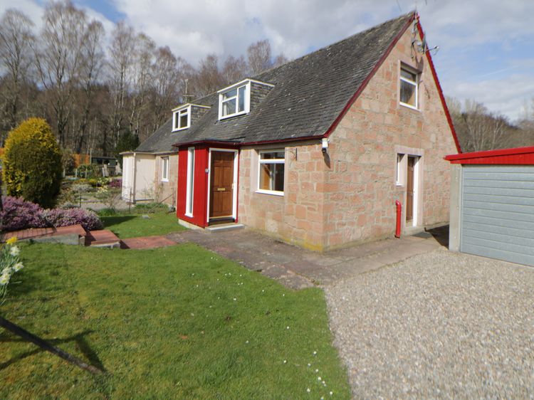 Corran Cottage Pitlochry Tummel Bridge Self Catering Holiday