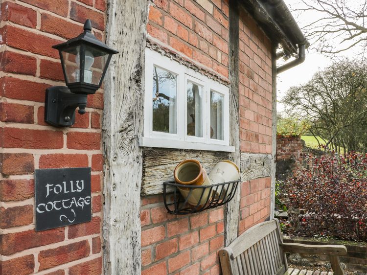 Folly Cottage Ironbridge Buildwas Self Catering Holiday Cottage