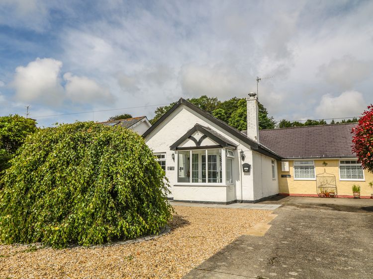 Stepping Stones Llanbedrog Self Catering Holiday Cottage