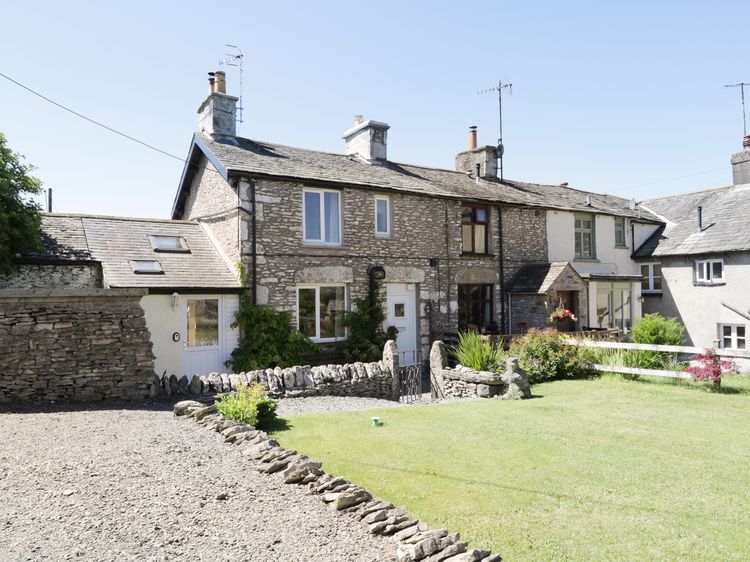 Limestone Cottage Levens The Lake District And Cumbria Self