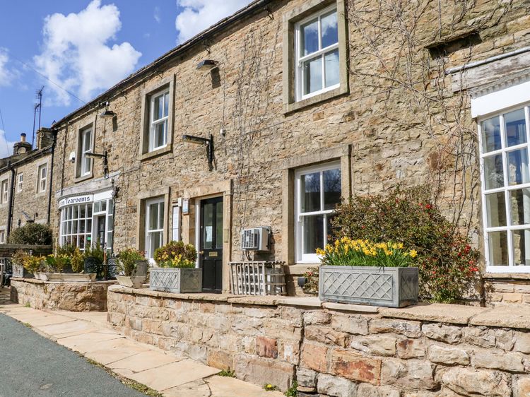 Keartons Buttertubs Muker Richmond Yorkshire Dales Self Catering Holiday Cottage